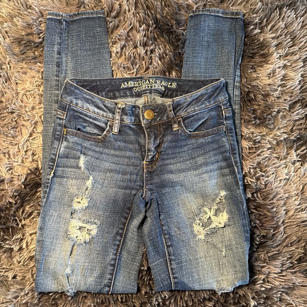 American Eagle Outfitters Distressed Blue Skinny Jeans